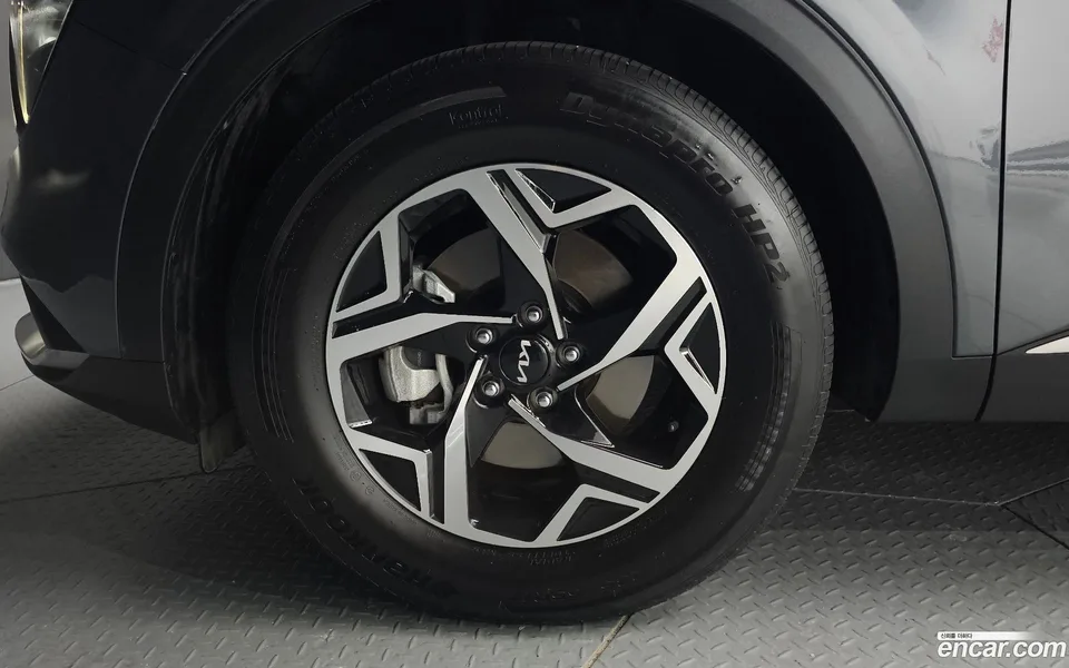 Kia Sportage 1.6 2WD 2022 — миниатюра 5