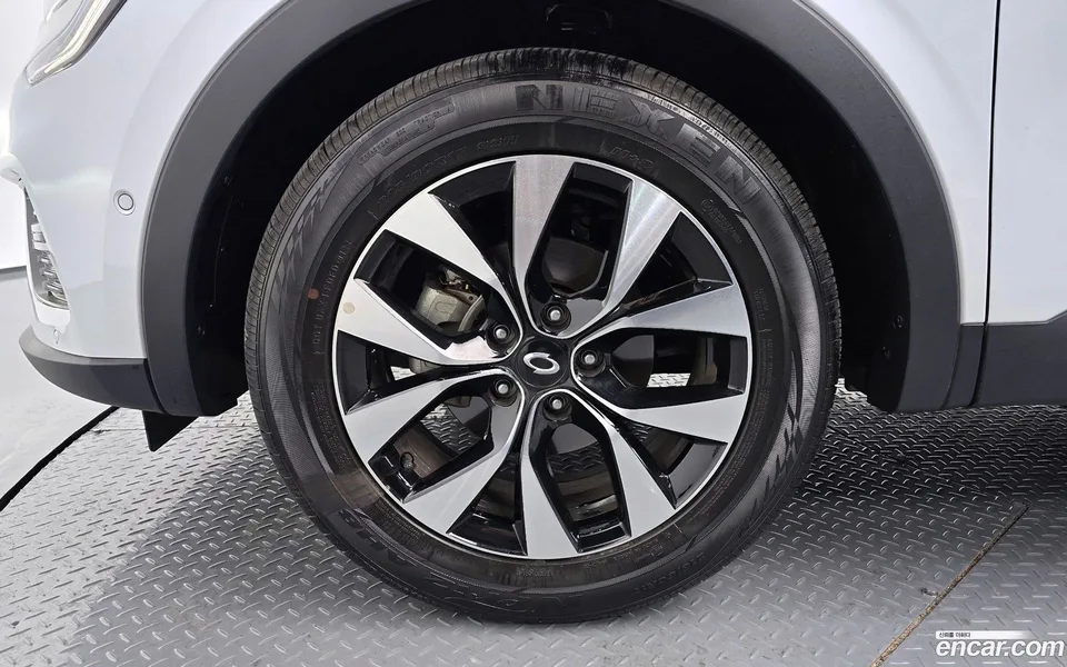 Renault Samsung XM3 (Arkana) 1.6 GTe RE 2023 — миниатюра 5