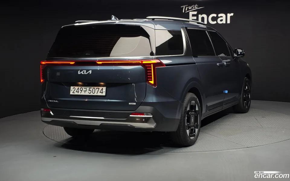 Kia Carnival HEV 9 2024 — миниатюра 2