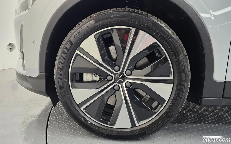 Polestar Polestar 2 2022 — миниатюра 5