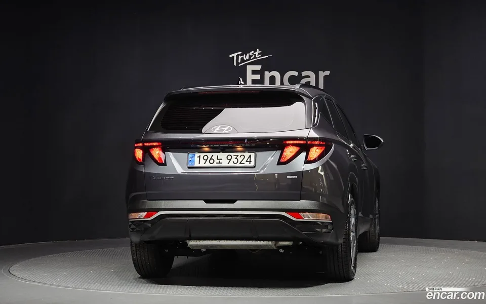 Hyundai Tucson Hybrid 4WD 2023 — миниатюра 4