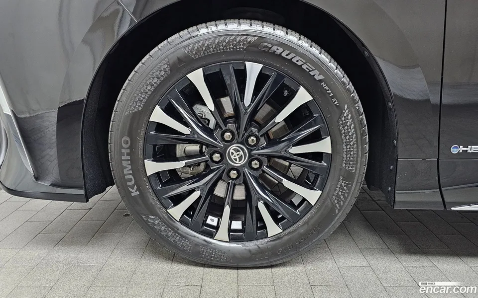 Toyota Alphard 2.5 HEV AWD 2023 — миниатюра 5