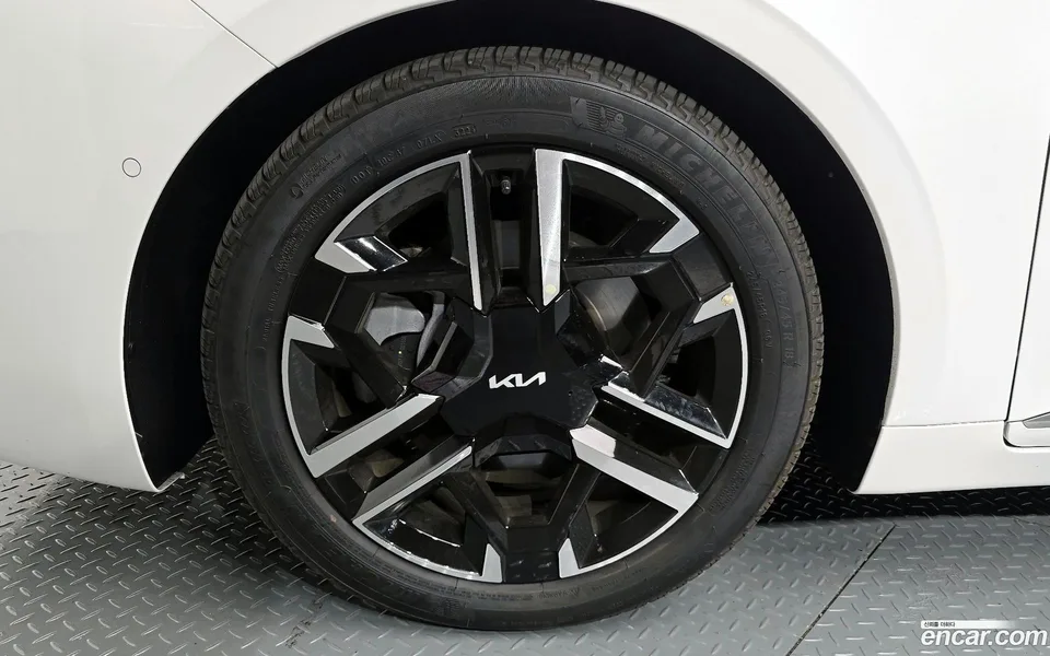 Kia K8 2.5 2WD 2025 — миниатюра 5