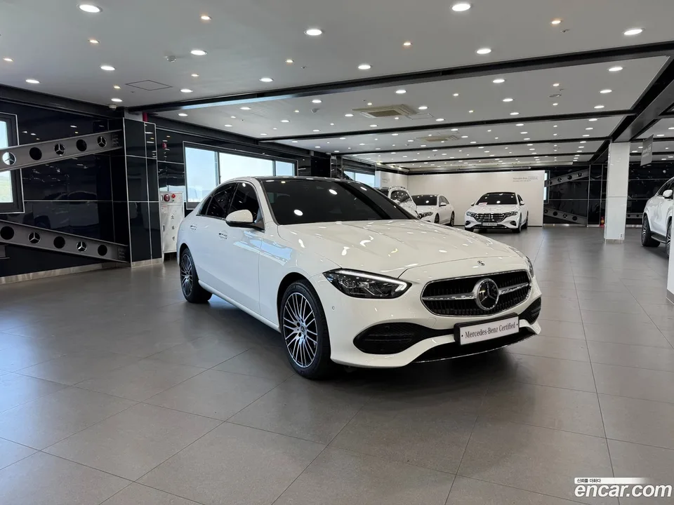 Mercedes-Benz C-Class C200 2024 — миниатюра 2