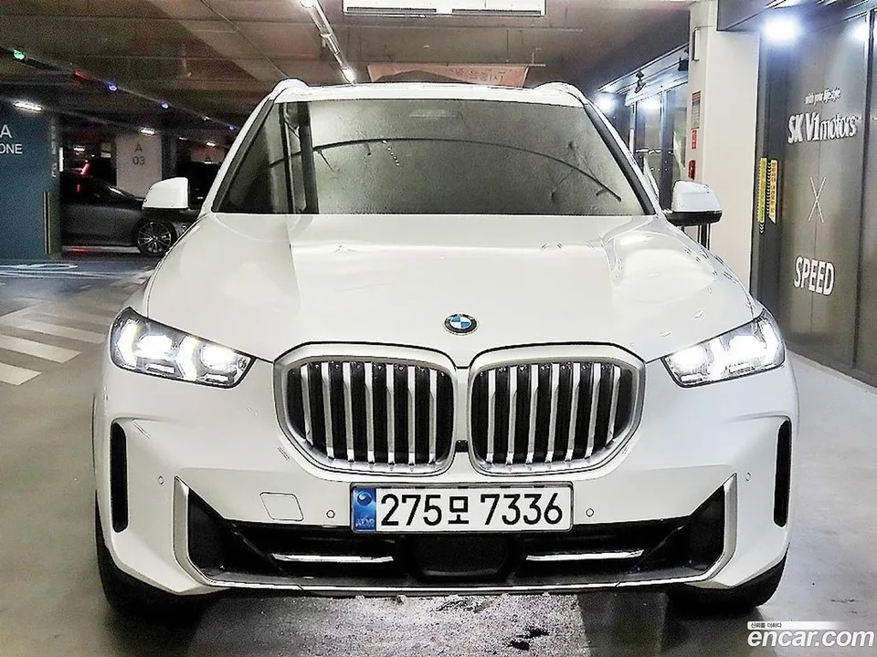 BMW X5 xDrive 40i xLine 2025 — миниатюра 2