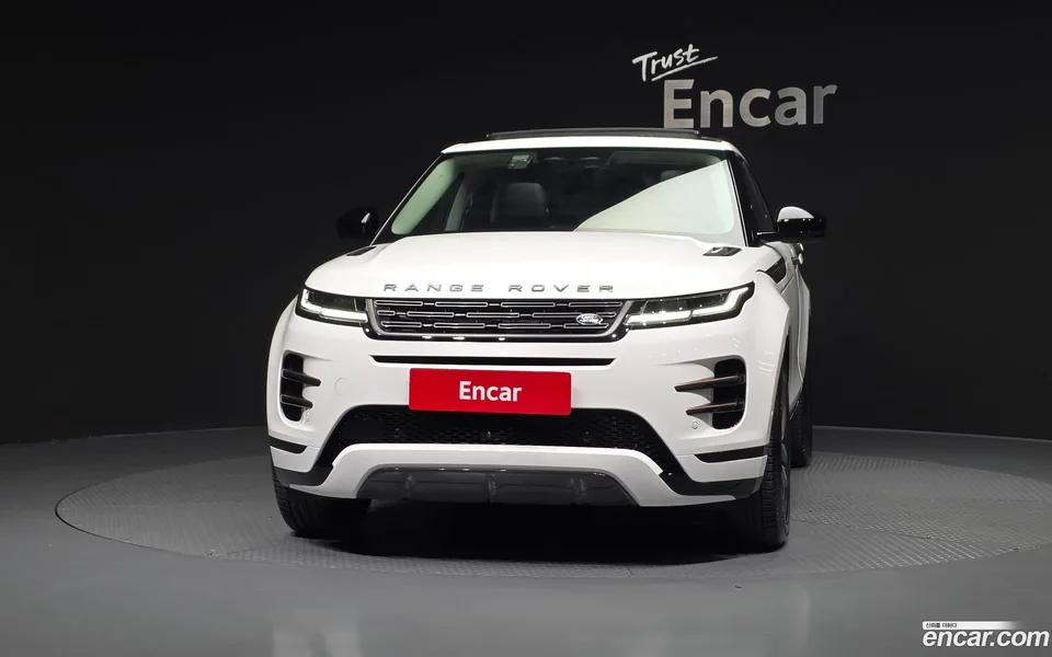 Land Rover Range Rover Evoque P250 SE 2025 — миниатюра 3