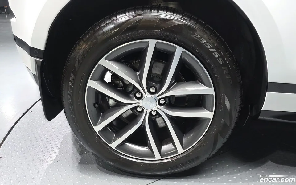 Land Rover Range Rover Evoque P250 SE 2025 — миниатюра 5
