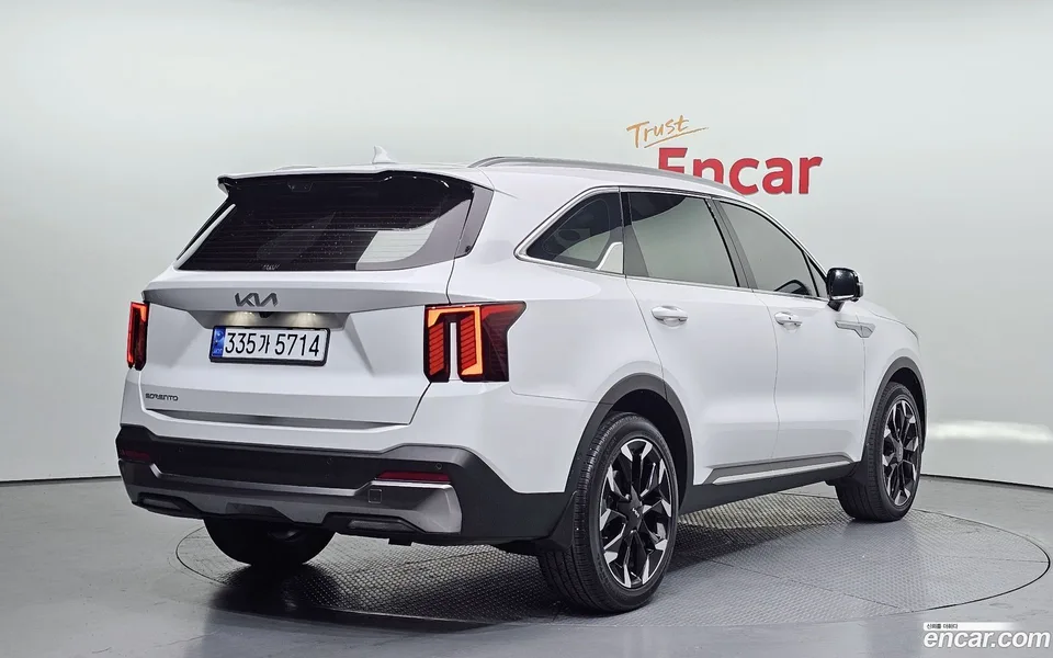 Kia Sorento 2.5T 2WD 2023 — миниатюра 2