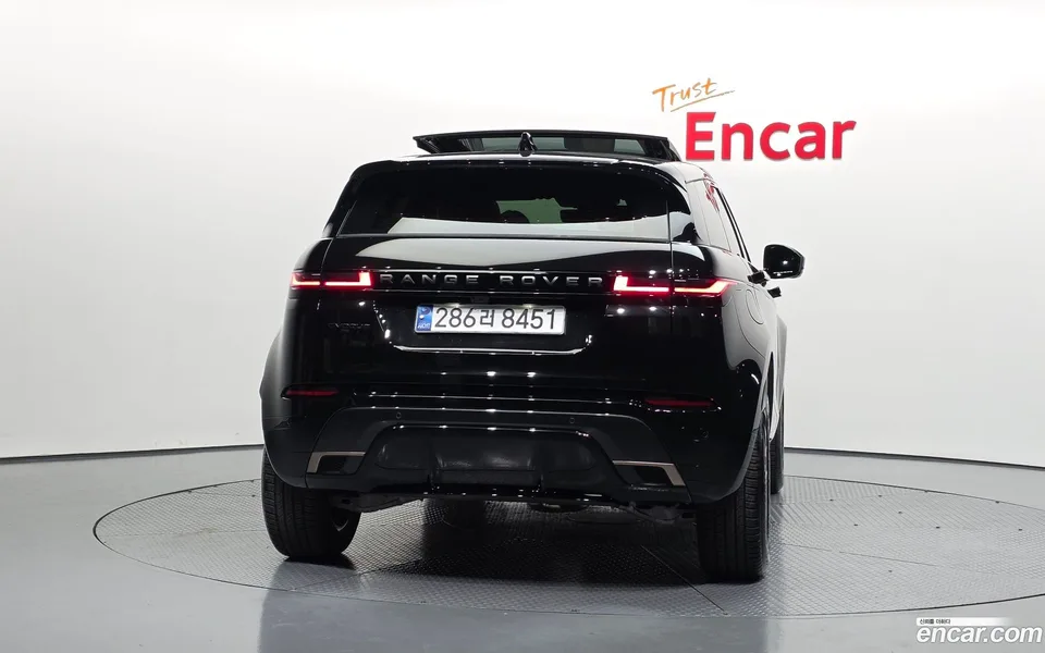 Land Rover Range Rover Evoque P250 SE 2025 — миниатюра 4