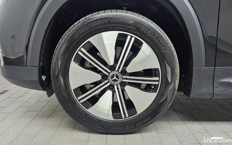 Mercedes-Benz EQB EQB300 4MATIC 2022 — миниатюра 5