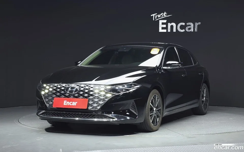 Hyundai Grandeur IG 2.5 2022 — фото 1, купить с доставкой в Москву