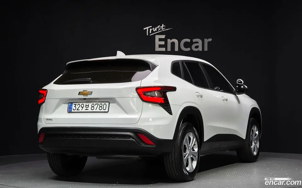 Chevrolet Trax Crossover 1.2 LS 2025 — миниатюра 2