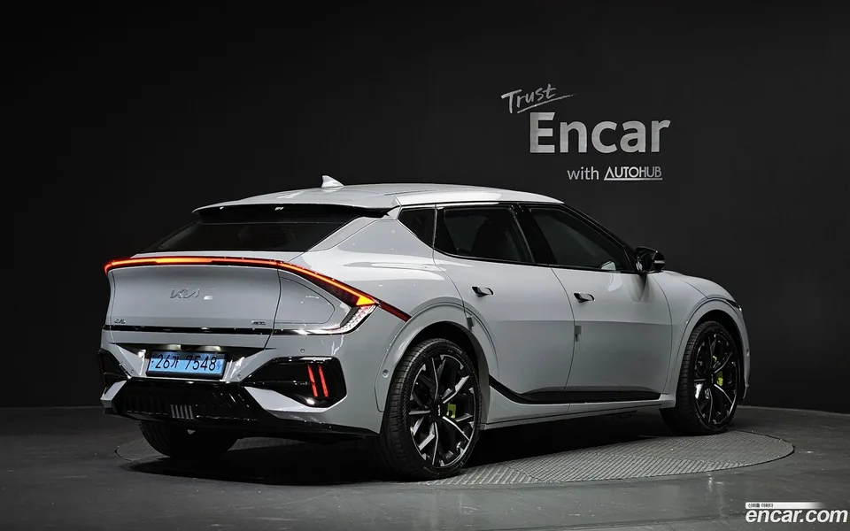 Kia EV6 GT 4WD 2025 — миниатюра 2