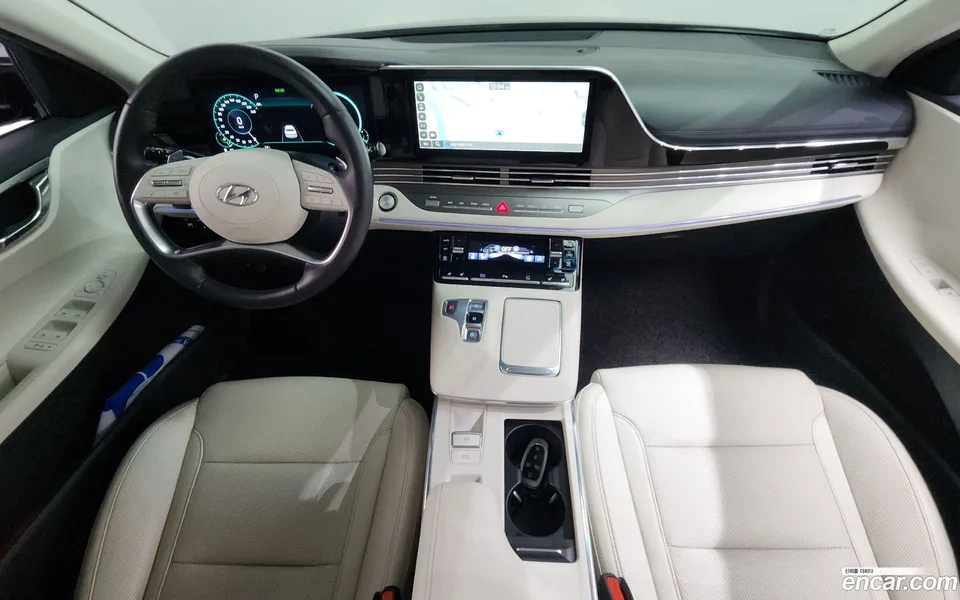 Hyundai Grandeur IG 2.5 2022 — фото 1, купить с доставкой в Москву
