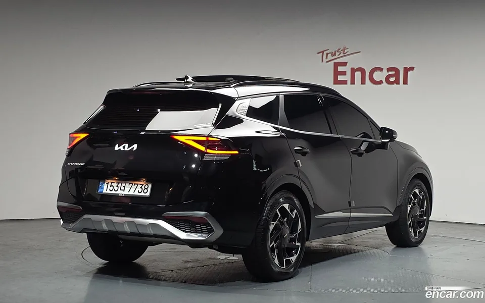 Kia Sportage 1.6 2WD 2022 — миниатюра 2
