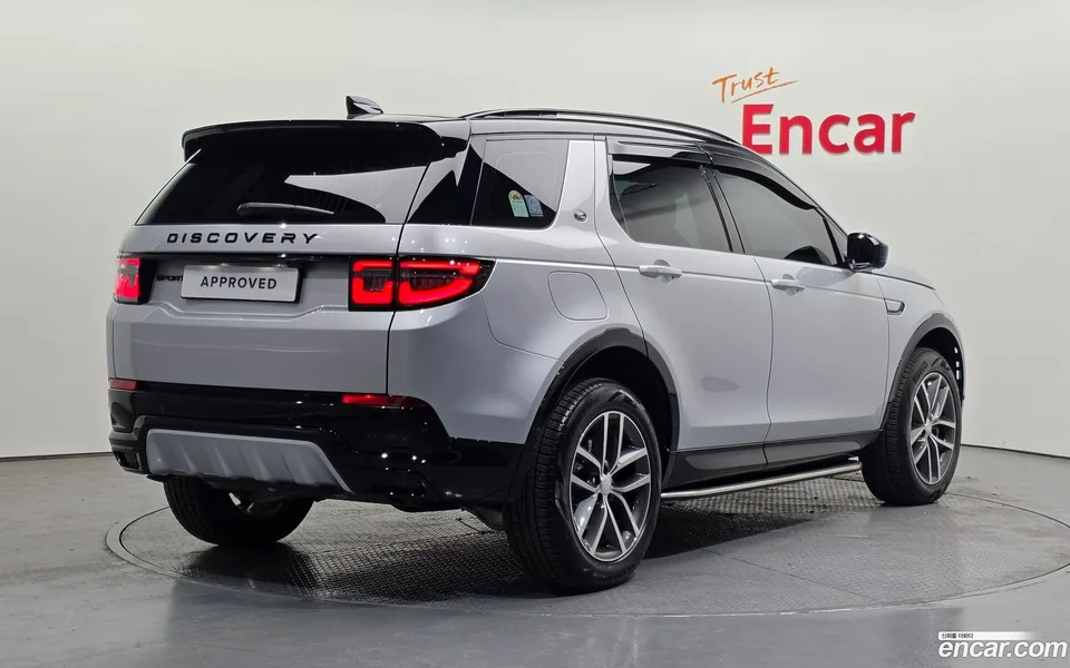 Land Rover Discovery Sport P250 SE 2025 — миниатюра 2