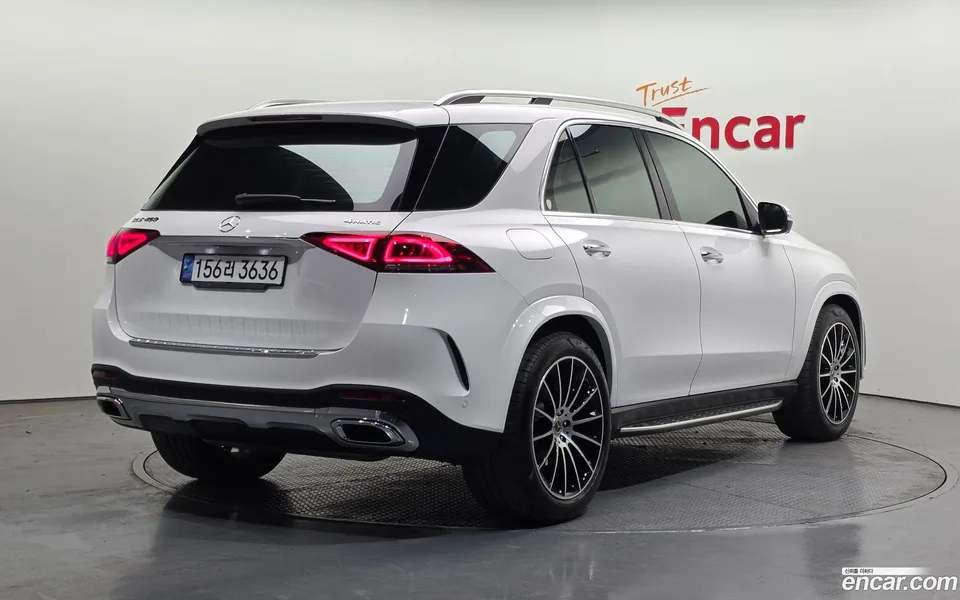 Mercedes-Benz GLE-Class GLE450 4MATIC 2023 — миниатюра 2
