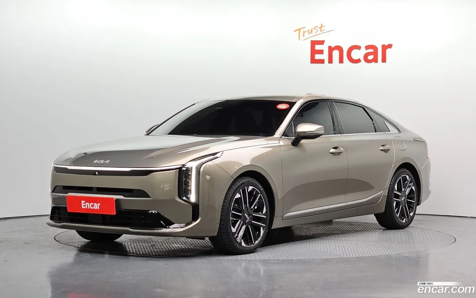 Kia K8 2.5 2WD 2025 — фото 1, купить с доставкой в Москву