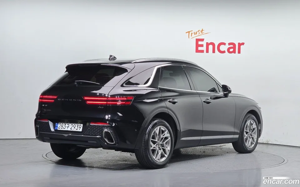 Genesis GV70 2.5T AWD 2022 — миниатюра 2