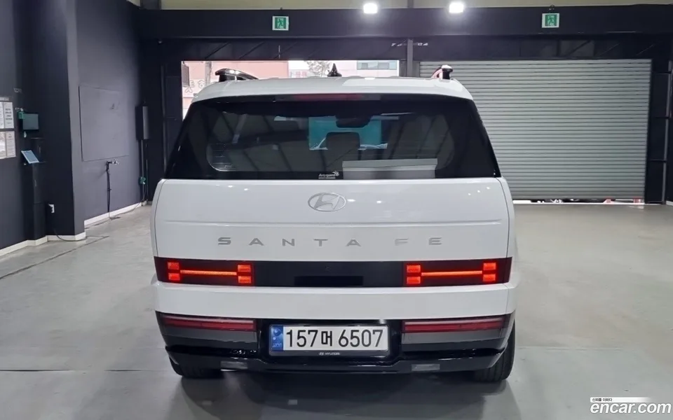 Hyundai SantaFe HEV 1.6 2WD 2023 — миниатюра 4