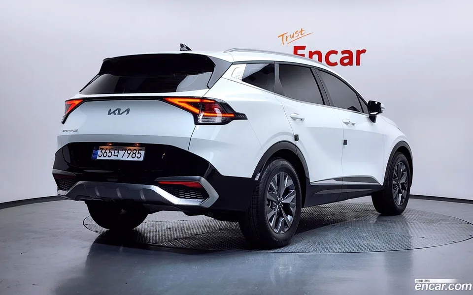 Kia Sportage 2.0 2WD 2024 — миниатюра 2