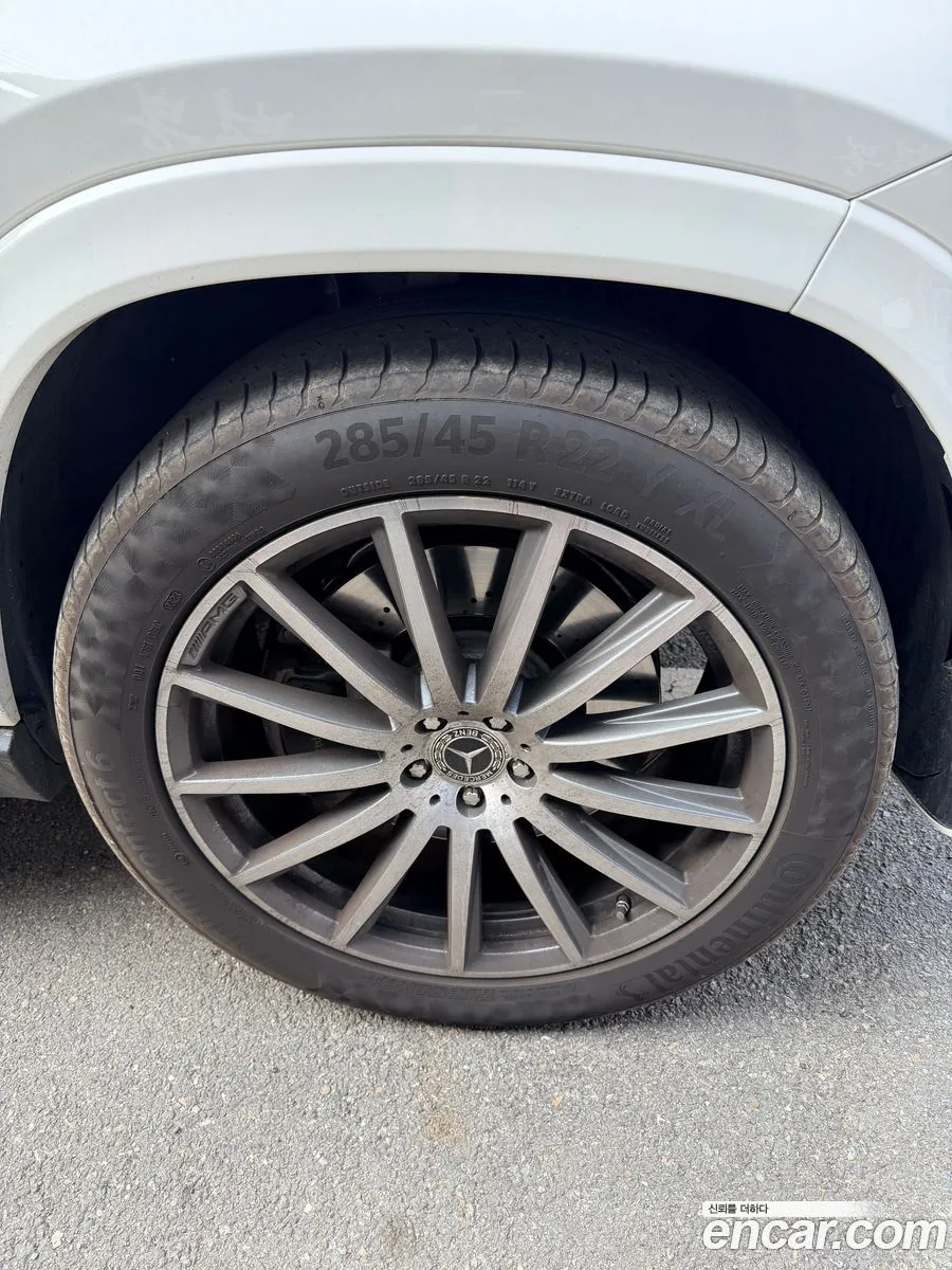 Mercedes-Benz GLS-Class GLS450d 4MATIC 2023 — миниатюра 5