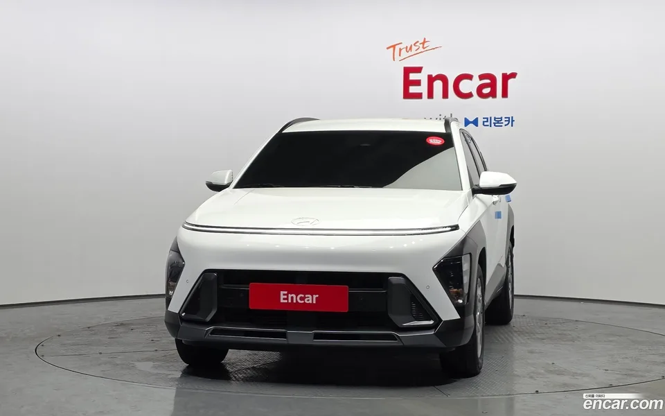 Hyundai Kona 1.6 2WD 2023 — миниатюра 3