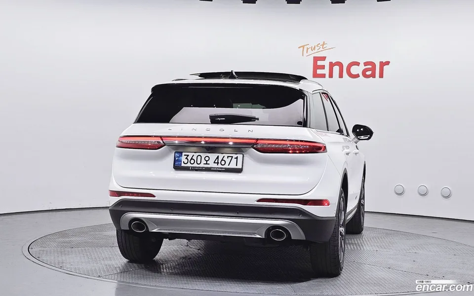 Lincoln Corsair 2.0 AWD 2022 — миниатюра 4