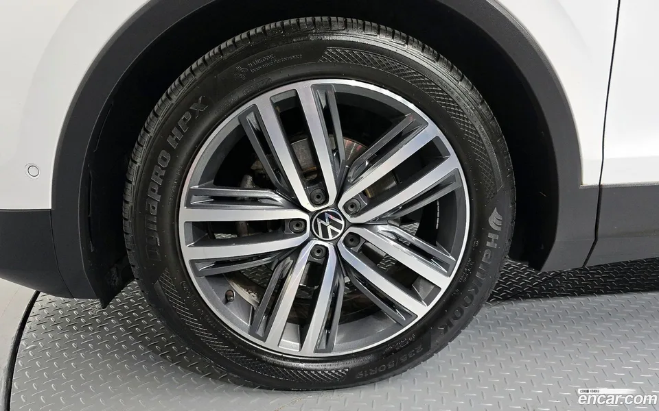 Volkswagen Tiguan 2.0 TDI 2022 — миниатюра 5