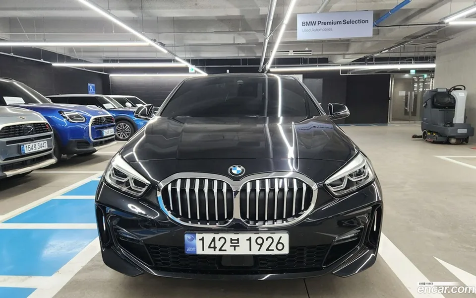 BMW 1 Series 120i M 2024 — миниатюра 3