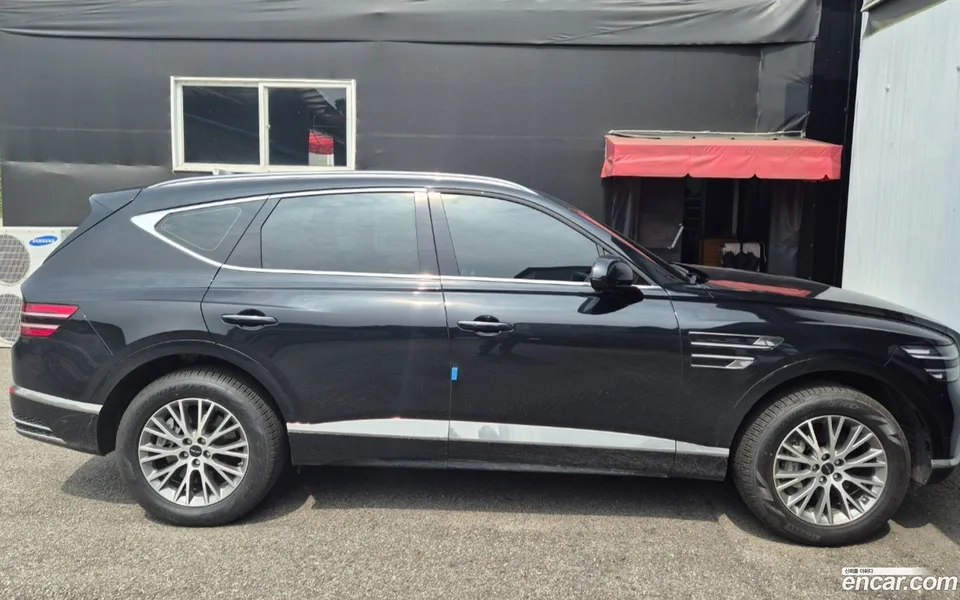 Genesis GV80 2.5T 2WD 2024 — миниатюра 2