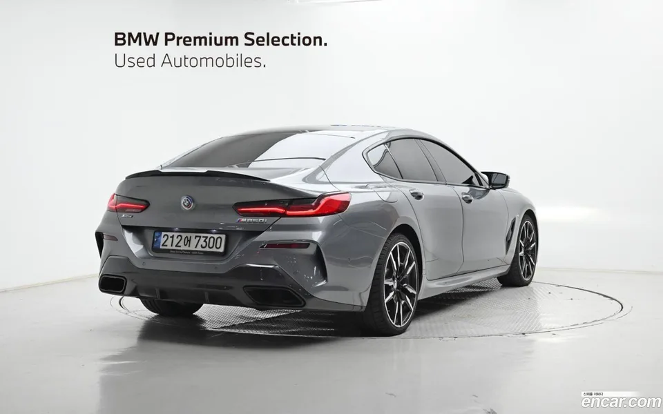 BMW 8 Series M850i xDrive 2023 — миниатюра 2