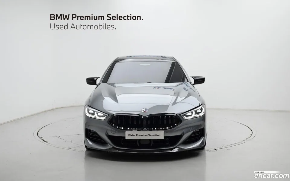 BMW 8 Series M850i xDrive 2023 — миниатюра 3