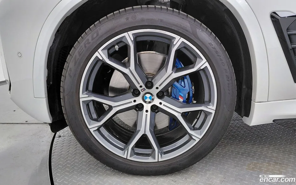 BMW X5 xDrive 30d M 2025 — миниатюра 5