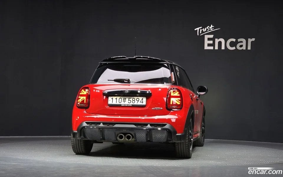 MINI Cooper S JCW 2023 — миниатюра 4