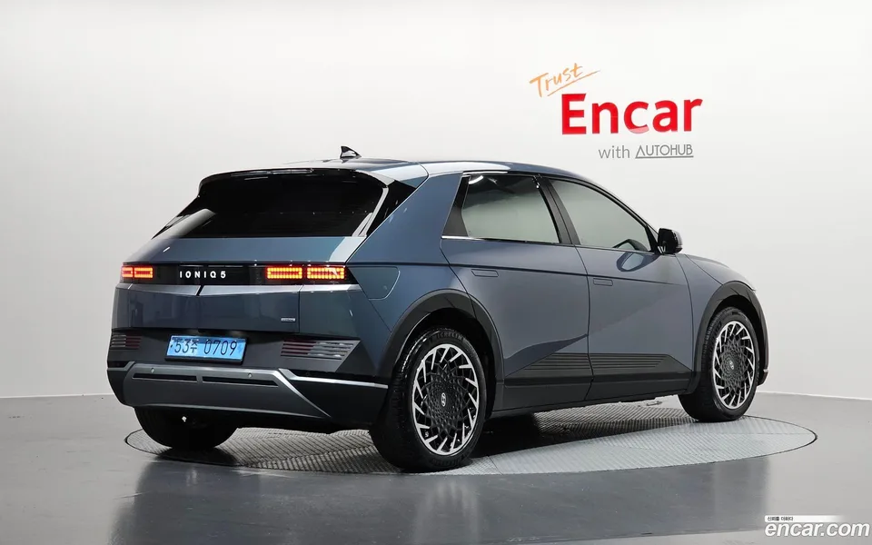 Hyundai Ioniq 5 AWD 2024 — миниатюра 2