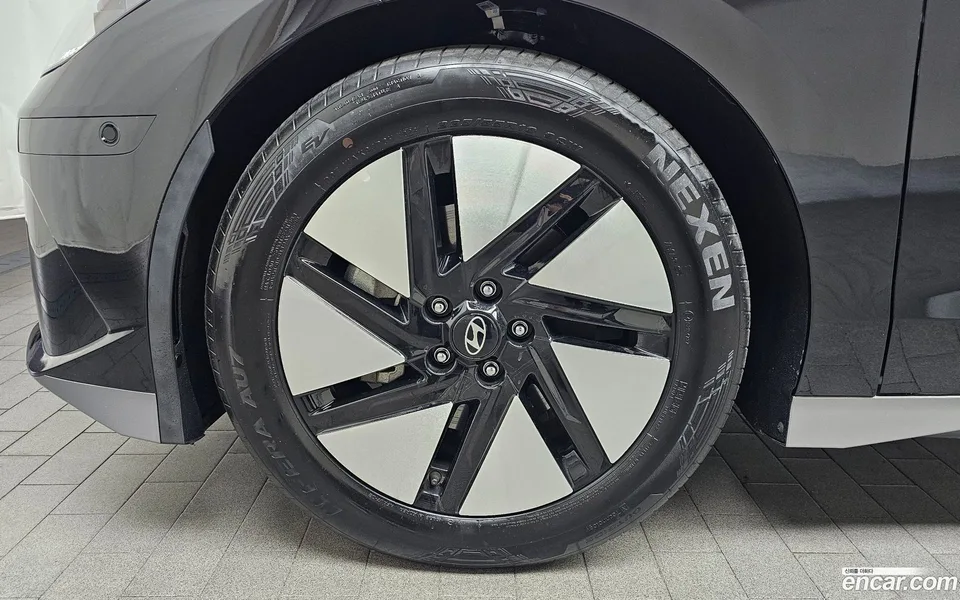 Hyundai Ioniq 6 2023 — миниатюра 5
