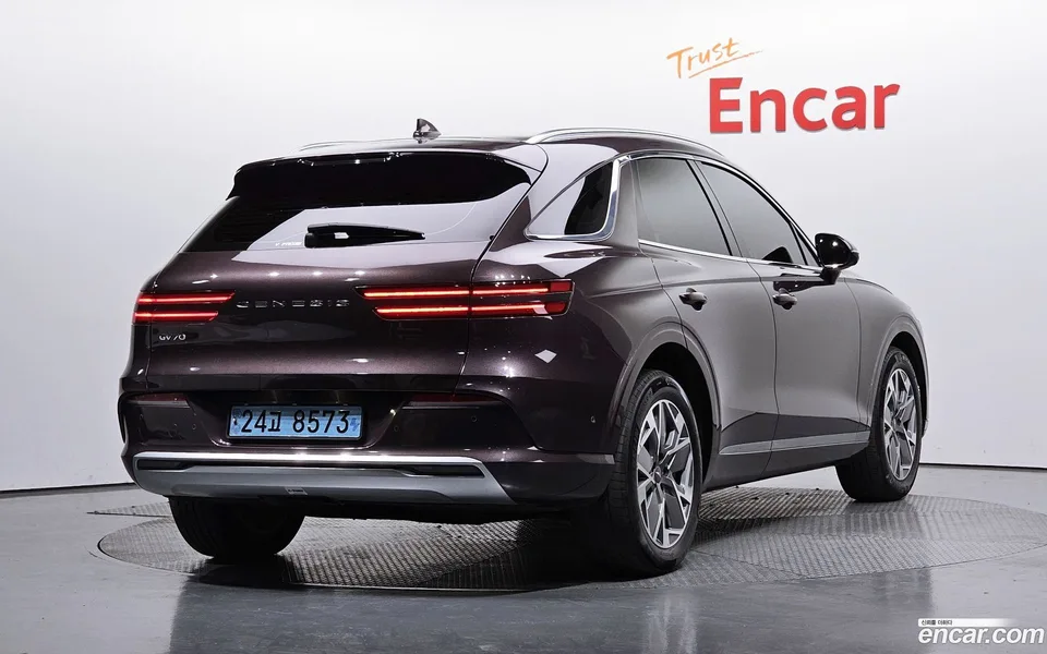 Genesis Electrified GV70 e-AWD 2022 — миниатюра 2