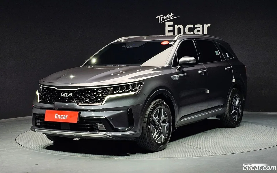 Kia Sorento HEV 1.6 4WD 2022 — фото 1, купить с доставкой в Москву