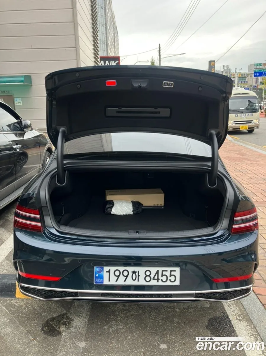 Genesis G80 2.5 2WD 2024 — миниатюра 4