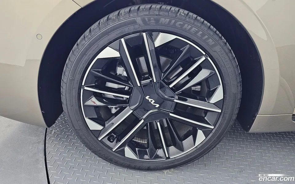 Kia K8 2.5 2WD 2025 — миниатюра 5