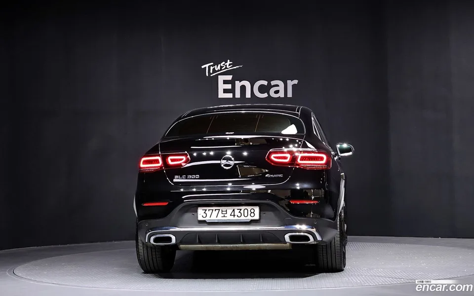 Mercedes-Benz GLC-Class GLC300 4MATIC 2023 — миниатюра 4