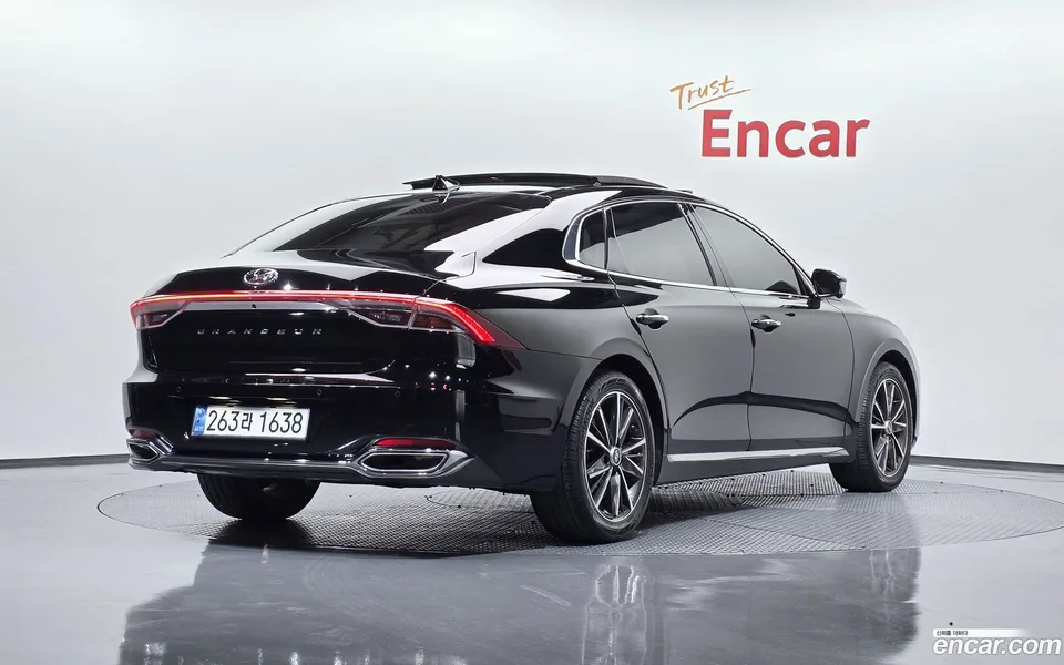Hyundai Grandeur IG 2.5 2022 — миниатюра 2