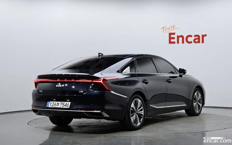 Kia K8 Hybrid 2022 — миниатюра 2