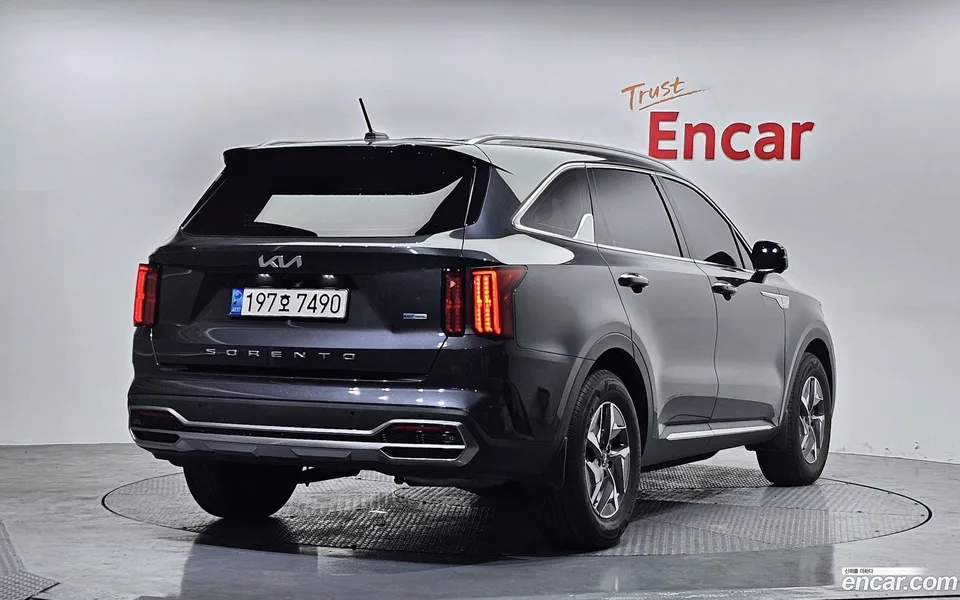 Kia Sorento HEV 1.6 2WD 2022 — миниатюра 2