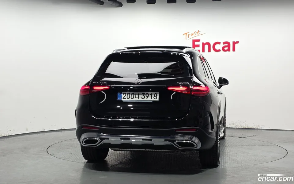 Mercedes-Benz GLC-Class GLC300 4MATIC AMG Line 2025 — миниатюра 4