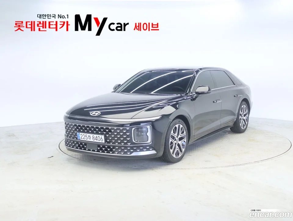Hyundai Grandeur (GN7) 2.5 2WD 2024 — фото 1, купить с доставкой в Москву