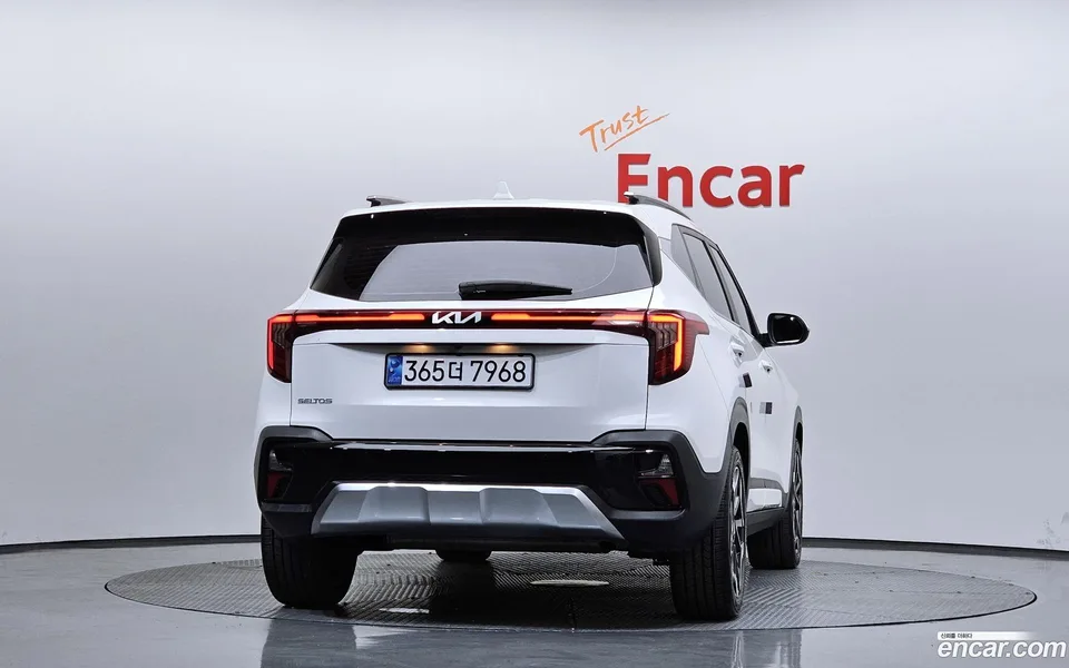 Kia Seltos 1.6 2WD 2024 — миниатюра 4