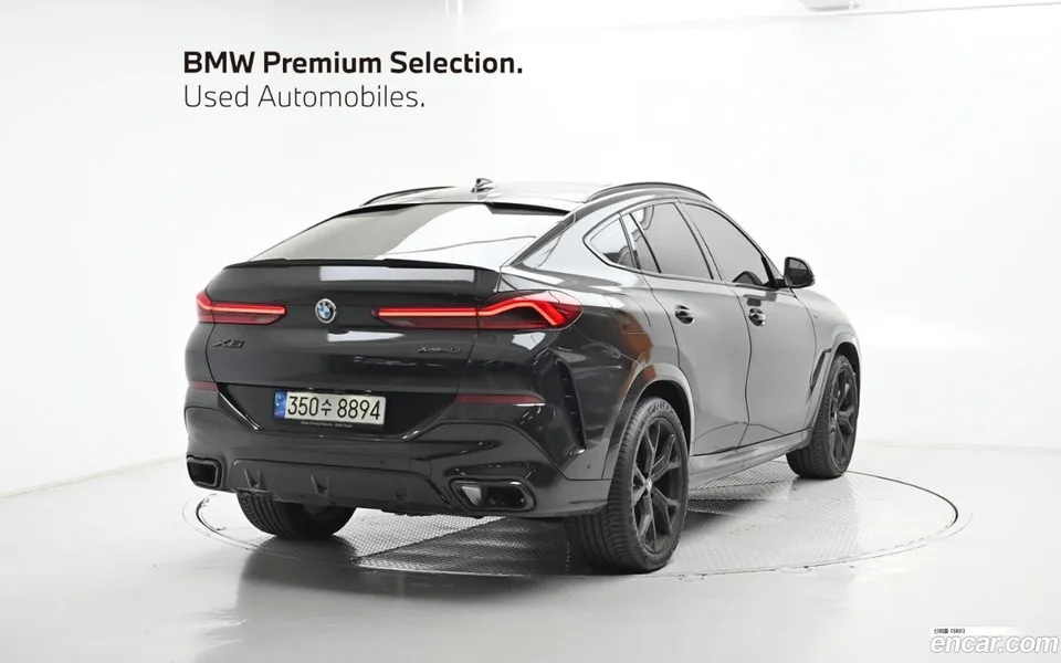 BMW X6 xDrive40i M 2022 — миниатюра 2