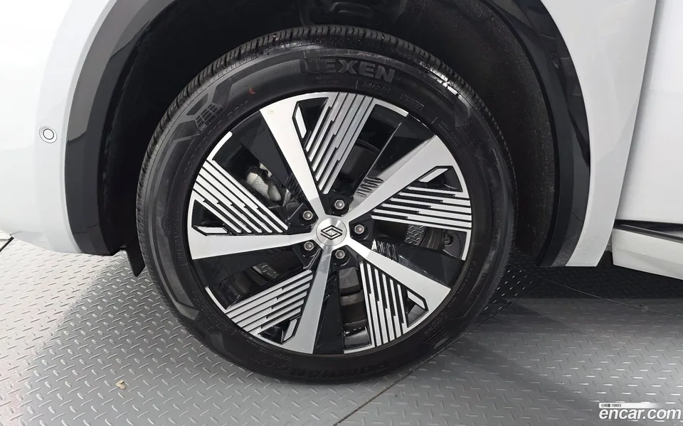 Renault Samsung Grand Koleos 1.5 E-TECH 2WD 2025 — миниатюра 5